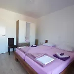 Andre Apartment
