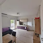Andre Apartment